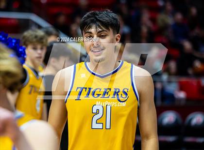 Thumbnail 1 in Timpview vs. Orem (UHSAA 5A Quarterfinal) photogallery.