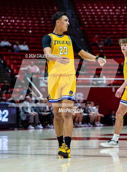 Thumbnail 3 in Timpview vs. Orem (UHSAA 5A Quarterfinal) photogallery.