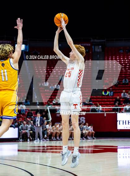 Thumbnail 1 in Timpview vs. Orem (UHSAA 5A Quarterfinal) photogallery.