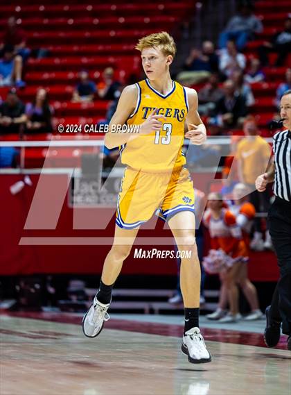 Thumbnail 2 in Timpview vs. Orem (UHSAA 5A Quarterfinal) photogallery.