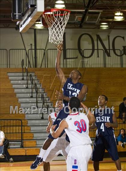 Thumbnail 2 in Alief Elsik vs Duncanville (McDonald's Texas Invitational) photogallery.