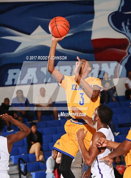 Thumbnail 3 in Fort Bend Elkins vs. Richardson (McDonald's Texas Invitational) photogallery.