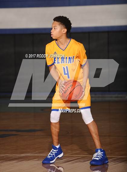 Thumbnail 3 in Fort Bend Elkins vs. Richardson (McDonald's Texas Invitational) photogallery.