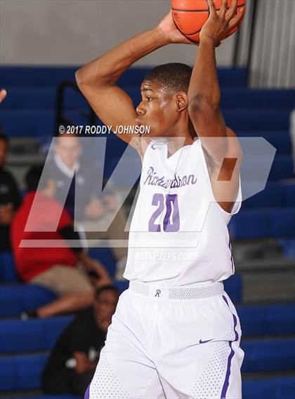 Thumbnail 3 in Fort Bend Elkins vs. Richardson (McDonald's Texas Invitational) photogallery.