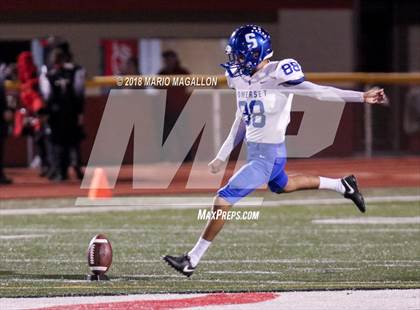 Thumbnail 2 in Somerset @ Sharyland (UIL 5A-2 Region IV Bi-District Playoff) photogallery.