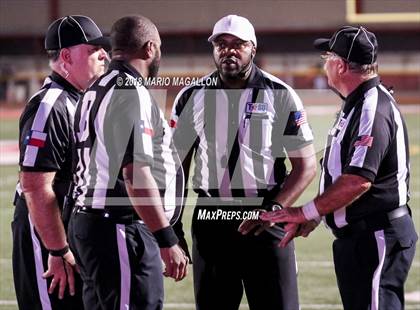 Thumbnail 1 in Somerset @ Sharyland (UIL 5A-2 Region IV Bi-District Playoff) photogallery.