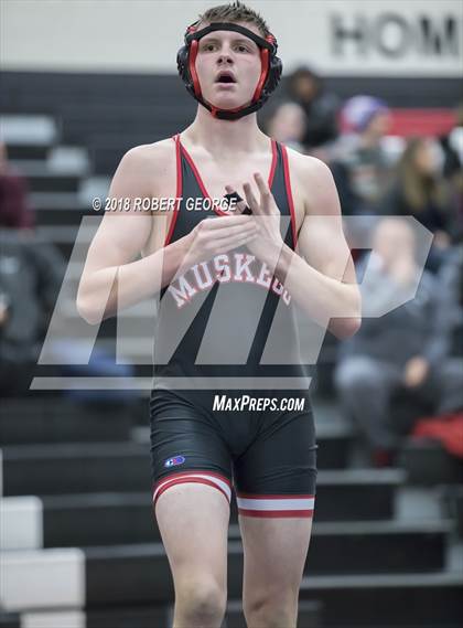 Thumbnail 1 in South @ Muskego photogallery.