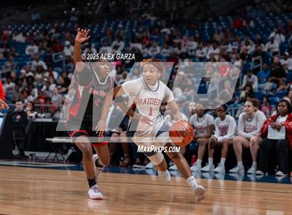 Thumbnail 1 in Wagner vs. Ryan (UIL 5A Basketball Division I Final) photogallery.