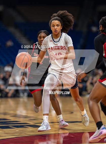 Thumbnail 1 in Wagner vs. Ryan (UIL 5A Basketball Division I Final) photogallery.