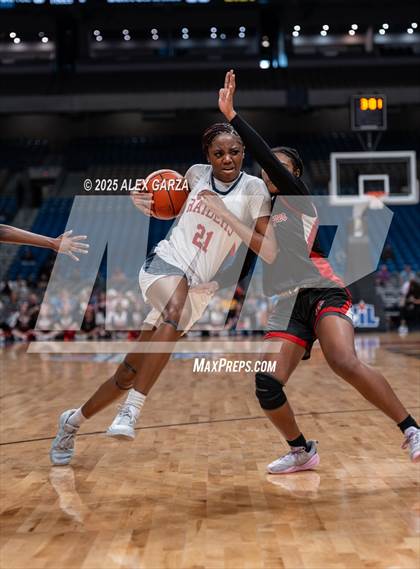Thumbnail 3 in Wagner vs. Ryan (UIL 5A Basketball Division I Final) photogallery.