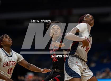Thumbnail 1 in Wagner vs. Ryan (UIL 5A Basketball Division I Final) photogallery.