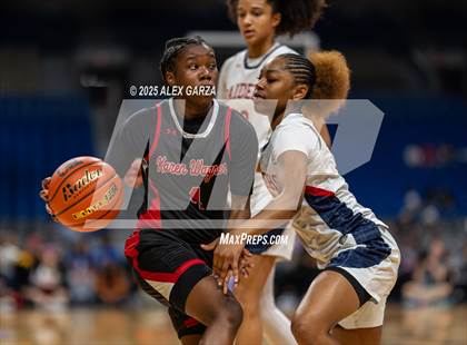 Thumbnail 2 in Wagner vs. Ryan (UIL 5A Basketball Division I Final) photogallery.