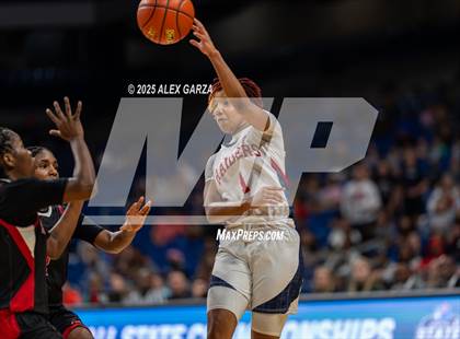 Thumbnail 1 in Wagner vs. Ryan (UIL 5A Basketball Division I Final) photogallery.