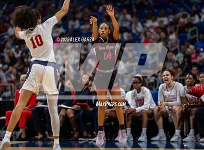 Thumbnail 3 in Wagner vs. Ryan (UIL 5A Basketball Division I Final) photogallery.