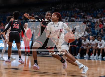 Thumbnail 1 in Wagner vs. Ryan (UIL 5A Basketball Division I Final) photogallery.