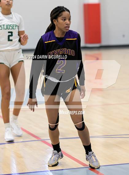 Thumbnail 2 in Lynwood vs. St. Joseph  (Nike Tournament of Champions) photogallery.