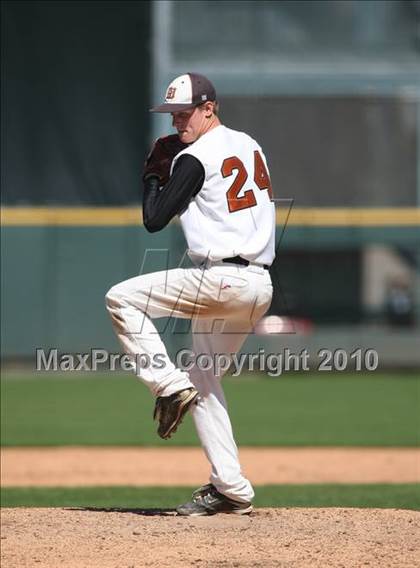 Thumbnail 1 in Westlake vs Westwood (Warrior Classic) photogallery.