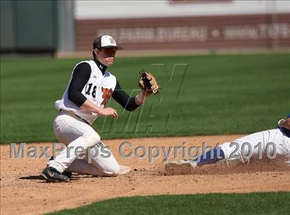 Thumbnail 1 in Westlake vs Westwood (Warrior Classic) photogallery.