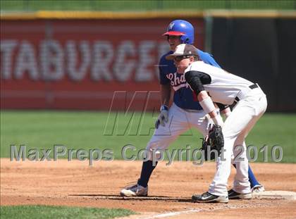 Thumbnail 3 in Westlake vs Westwood (Warrior Classic) photogallery.