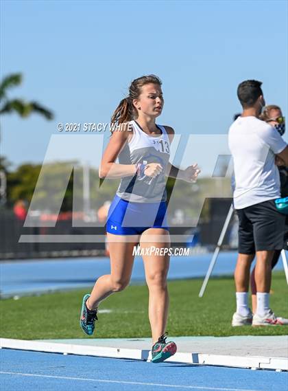 Thumbnail 2 in IMG Academy Invitational (Track Events) photogallery.