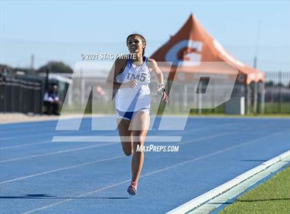 Thumbnail 1 in IMG Academy Invitational (Track Events) photogallery.
