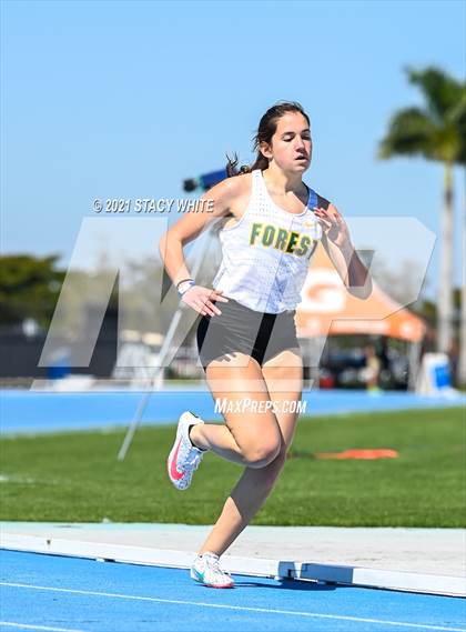 Thumbnail 2 in IMG Academy Invitational (Track Events) photogallery.