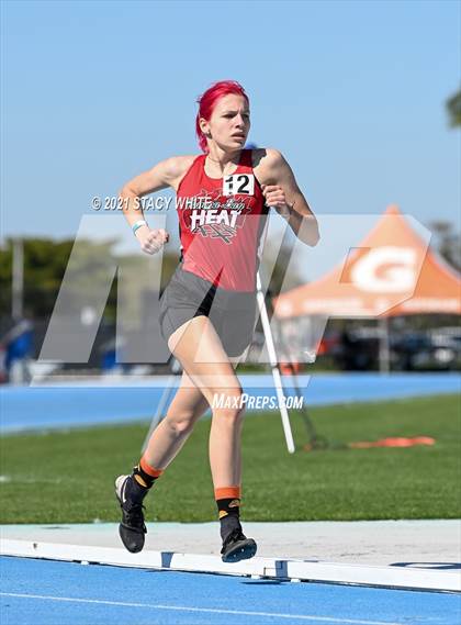 Thumbnail 3 in IMG Academy Invitational (Track Events) photogallery.