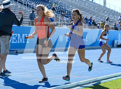 Thumbnail 2 in IMG Academy Invitational (Track Events) photogallery.