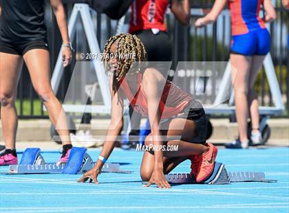 Thumbnail 1 in IMG Academy Invitational (Track Events) photogallery.