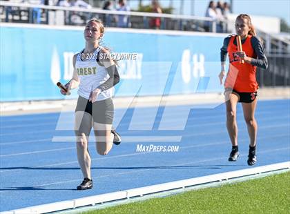 Thumbnail 2 in IMG Academy Invitational (Track Events) photogallery.