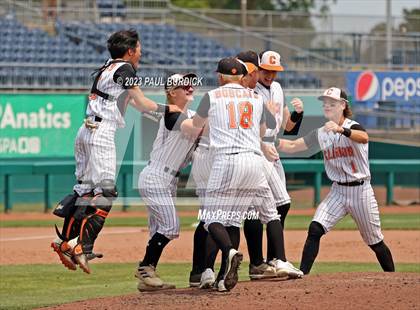 Thumbnail 2 in Clarion Area vs. DuBois Central Catholic (PIAA 1A Championship) photogallery.