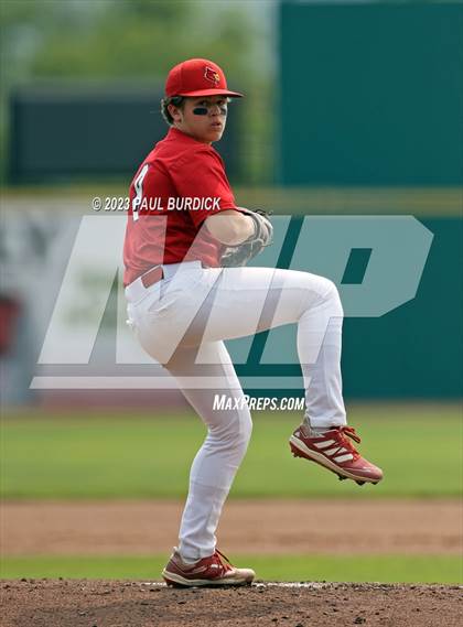 Thumbnail 2 in Clarion Area vs. DuBois Central Catholic (PIAA 1A Championship) photogallery.