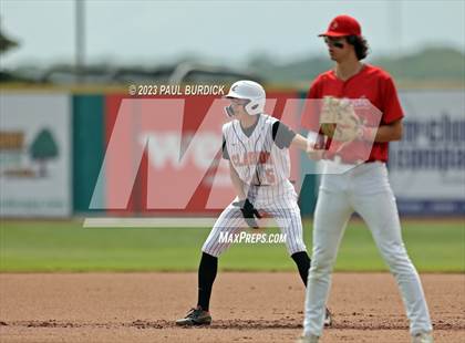 Thumbnail 2 in Clarion Area vs. DuBois Central Catholic (PIAA 1A Championship) photogallery.