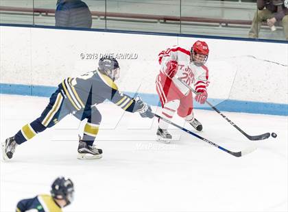 Thumbnail 3 in St. John's vs St. Mary's (MIAA Division 1A Play-In) photogallery.