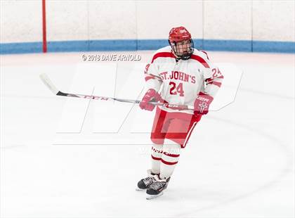 Thumbnail 2 in St. John's vs St. Mary's (MIAA Division 1A Play-In) photogallery.