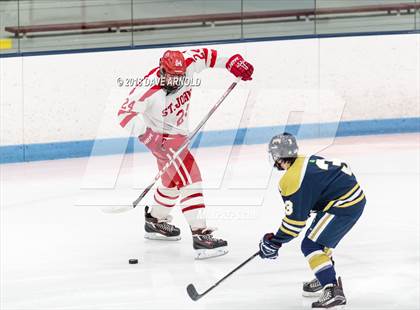 Thumbnail 2 in St. John's vs St. Mary's (MIAA Division 1A Play-In) photogallery.