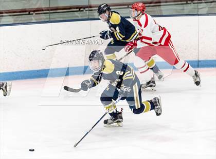 Thumbnail 3 in St. John's vs St. Mary's (MIAA Division 1A Play-In) photogallery.