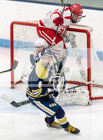Thumbnail 3 in St. John's vs St. Mary's (MIAA Division 1A Play-In) photogallery.