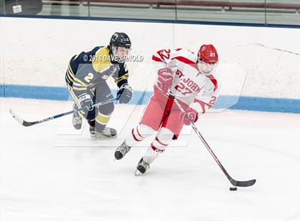 Thumbnail 1 in St. John's vs St. Mary's (MIAA Division 1A Play-In) photogallery.