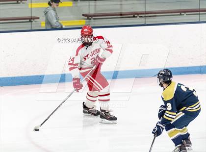 Thumbnail 3 in St. John's vs St. Mary's (MIAA Division 1A Play-In) photogallery.