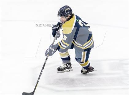 Thumbnail 1 in St. John's vs St. Mary's (MIAA Division 1A Play-In) photogallery.