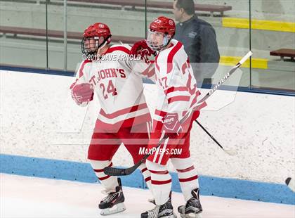 Thumbnail 2 in St. John's vs St. Mary's (MIAA Division 1A Play-In) photogallery.