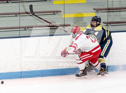 Thumbnail 2 in St. John's vs St. Mary's (MIAA Division 1A Play-In) photogallery.