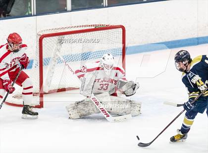 Thumbnail 1 in St. John's vs St. Mary's (MIAA Division 1A Play-In) photogallery.
