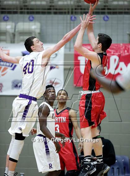 Thumbnail 1 in Martin vs. Richardson  photogallery.