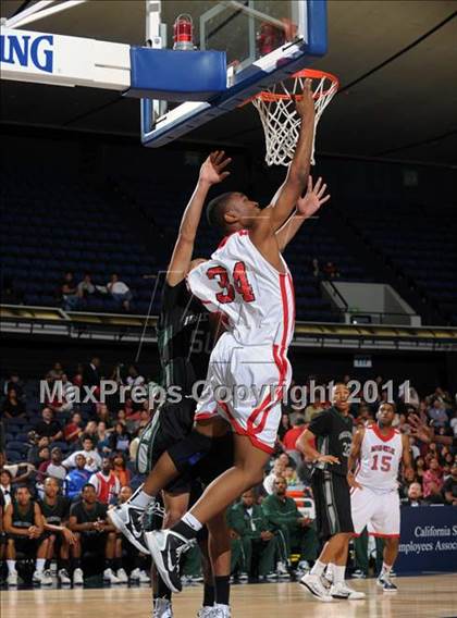 Thumbnail 3 in Inglewood vs. Harvard-Westlake (CIF SS 3A Final) photogallery.