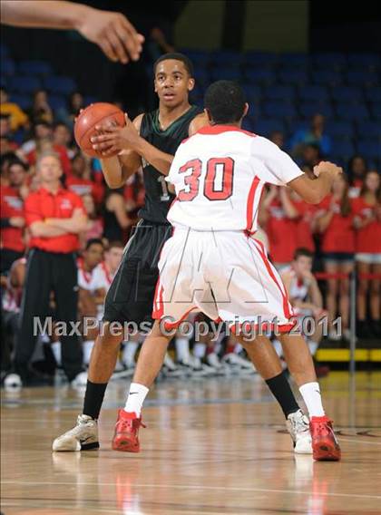 Thumbnail 2 in Inglewood vs. Harvard-Westlake (CIF SS 3A Final) photogallery.