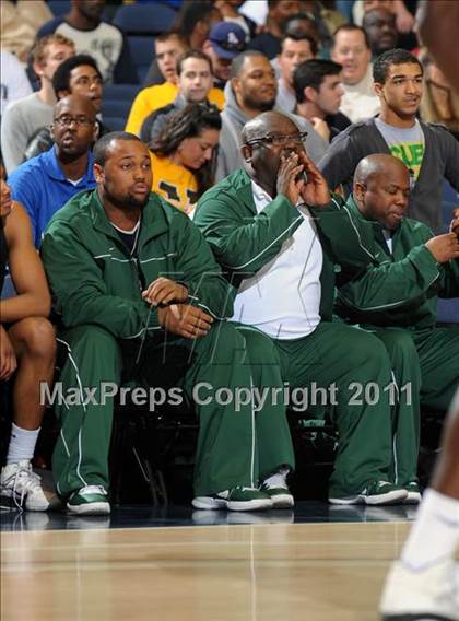 Thumbnail 1 in Inglewood vs. Harvard-Westlake (CIF SS 3A Final) photogallery.