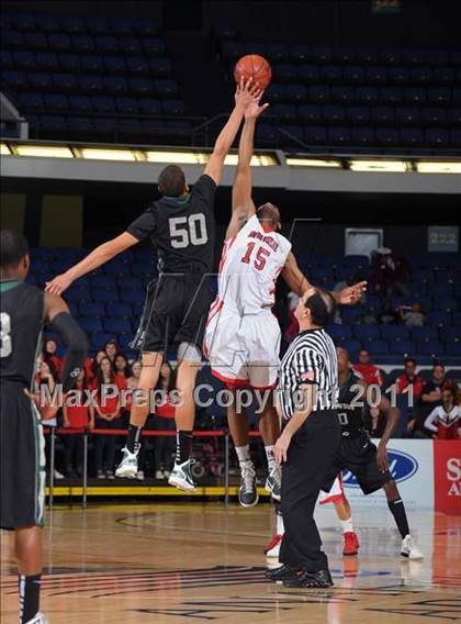 Thumbnail 1 in Inglewood vs. Harvard-Westlake (CIF SS 3A Final) photogallery.