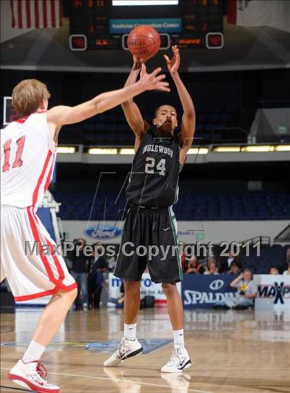 Thumbnail 3 in Inglewood vs. Harvard-Westlake (CIF SS 3A Final) photogallery.